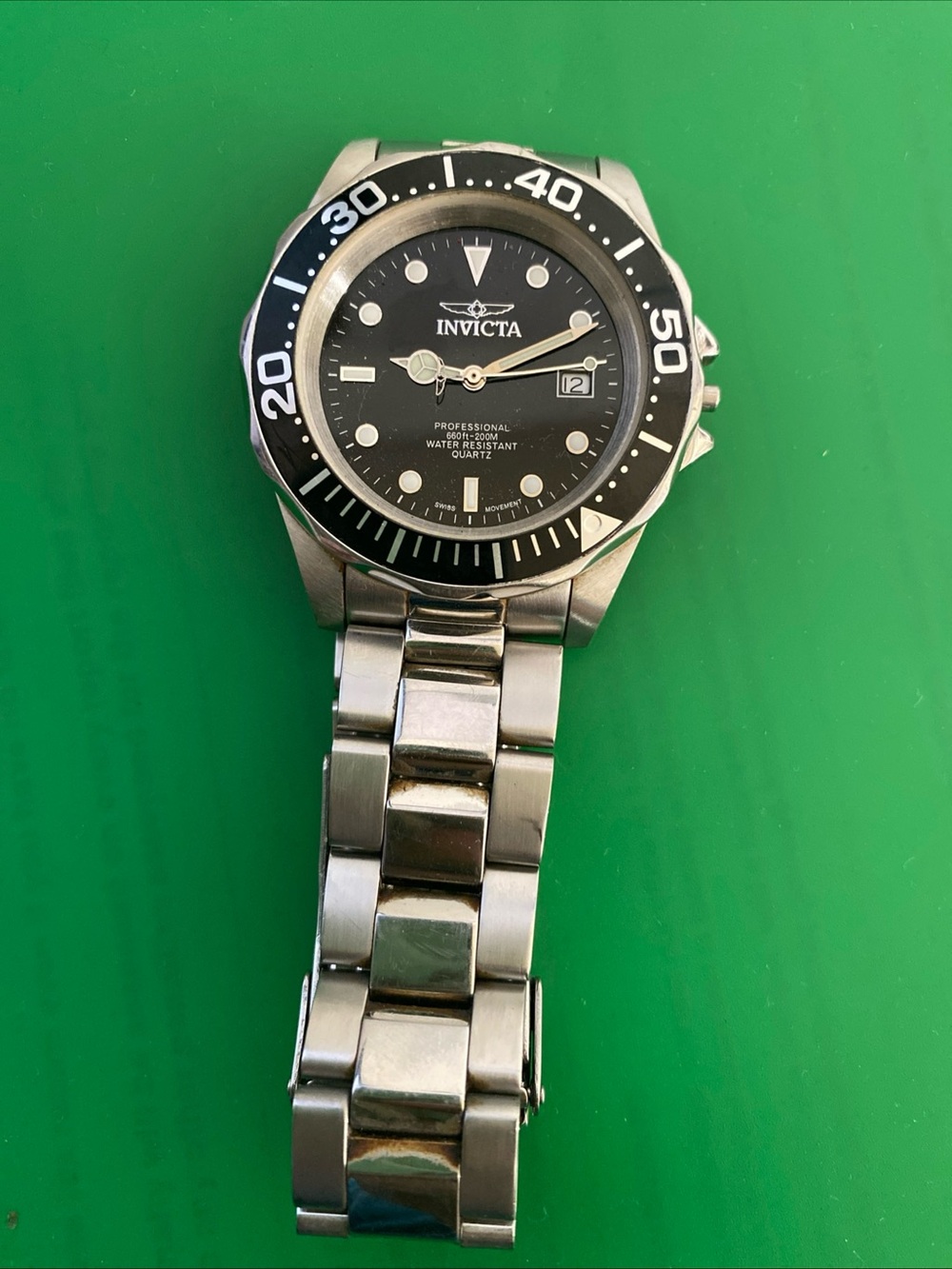 Invicta Stainless Steel Men's Watch with Black Dial and Bezel needs parts